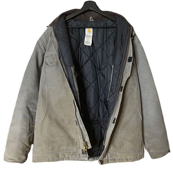 Carhartt Chore Coat Quilt Lined Large - Picture 2 of 3